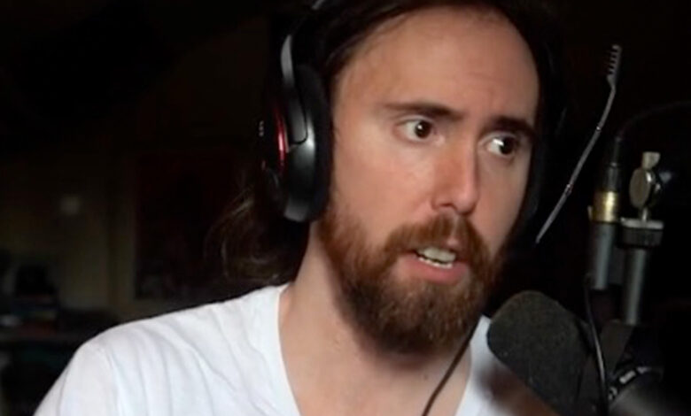 asmongold streaming on twitch in his room