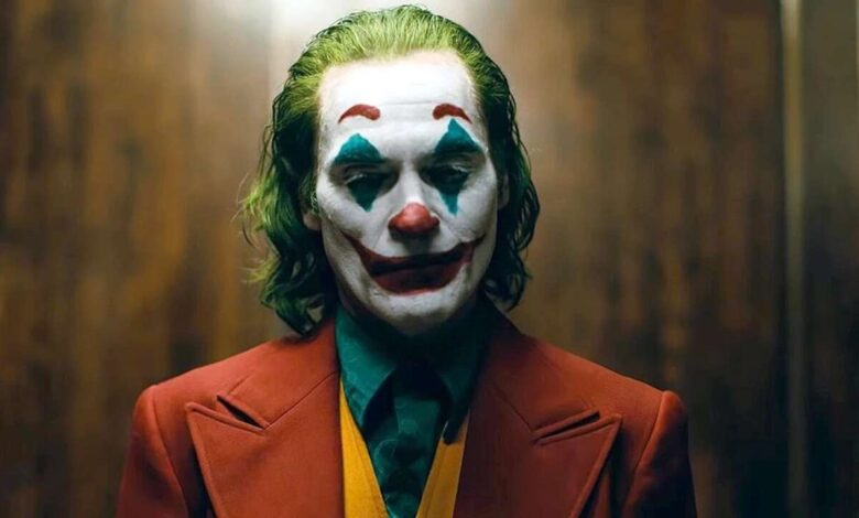 Joaquin Phoenix se encontrou com Christopher Nolan para interpretar o papel do Coringa do Cavaleiro das Trevas