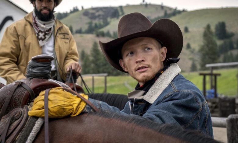 Wes Bentley as Jamie Dutton and Luke Grimes as Kayce Dutton in Yellowstone