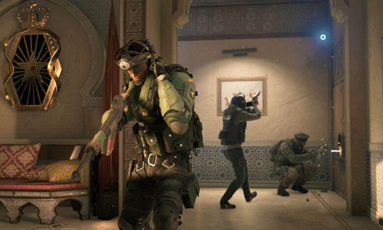 Rainbow Six Siege finalmente obtendo cross-play completo, muitos anos depois