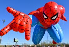 Como o novo balão do desfile de Ação de Graças do Homem-Aranha teve seu redesenho completo