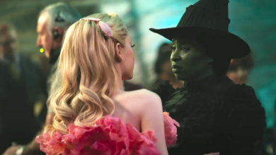 A versão de Wicked de 'Dancing Through Life' só poderia funcionar em um filme