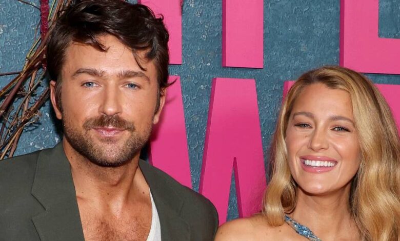 Brandon Sklenar apoia Blake Lively em Justin Baldoni, termina com a rivalidade conosco