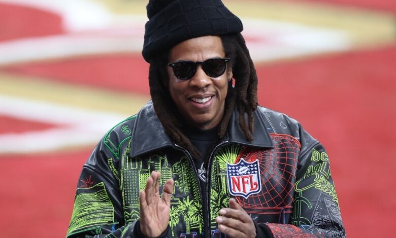 Parceria entre NFL e Jay-Z ‘não muda’ após alegação de estupro