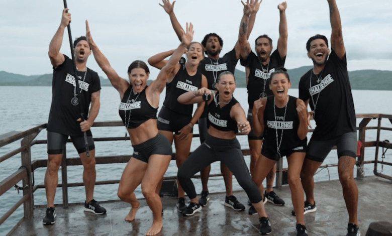 Rachel e Jenny vencem em empate após votação no Karma