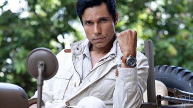 A estrela de Bollywood Randeep Hooda se junta a John Cena em 'Matchbox'