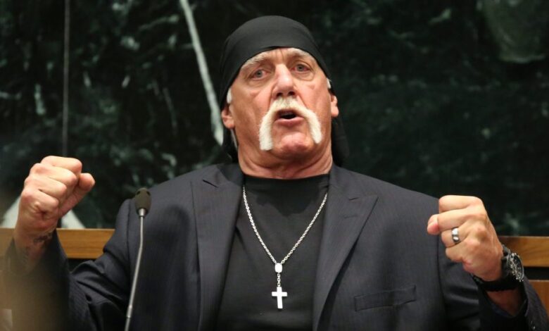 Hulk Hogan foi vaiado fortemente durante a estreia de 'Monday Night Raw' no Netflix