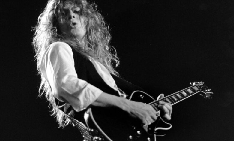 John Sykes, guitarrista do Whitesnake e Thin Lizzy, morre aos 65 anos