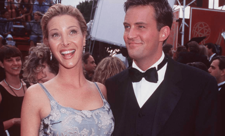 Lisa Kudrow encontrou um bilhete de Matthew Perry que ele deixou em um pote de biscoitos de 'Friends'