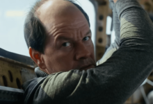 Mark Wahlberg interpreta um assassino psicótico e careca