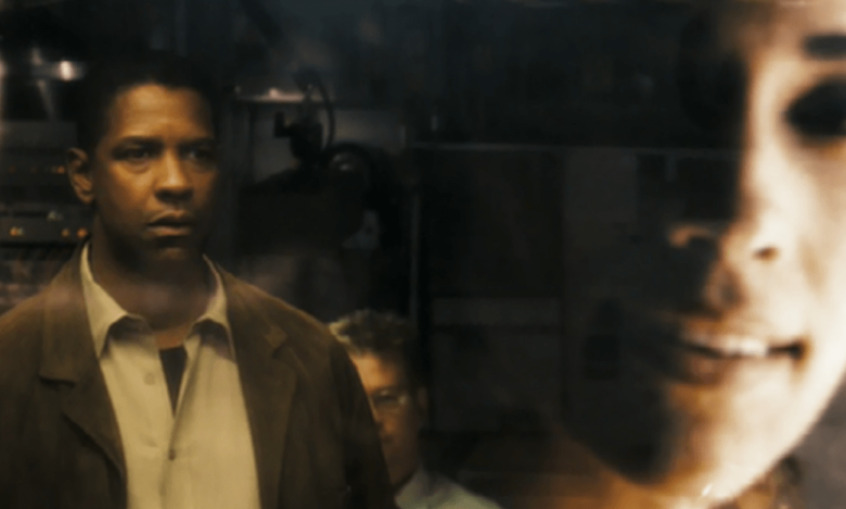 O thriller de viagem no tempo de Denzel Washington já está sendo transmitido