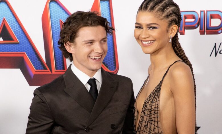 Tom Holland explica por que não anda no tapete vermelho com Zendaya