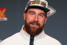 Travis Kelce criticou a citação do Trump Super Bowl, mas 'The View' defende